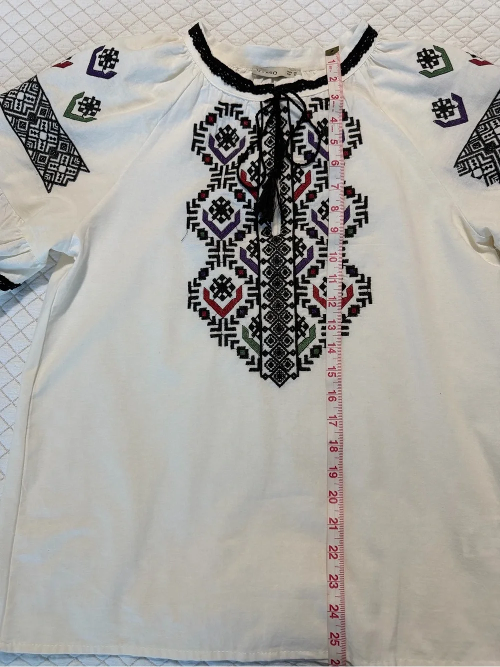 Embroidered White Peasant Blouse with Multicolor Accents - Picture 5 of 9